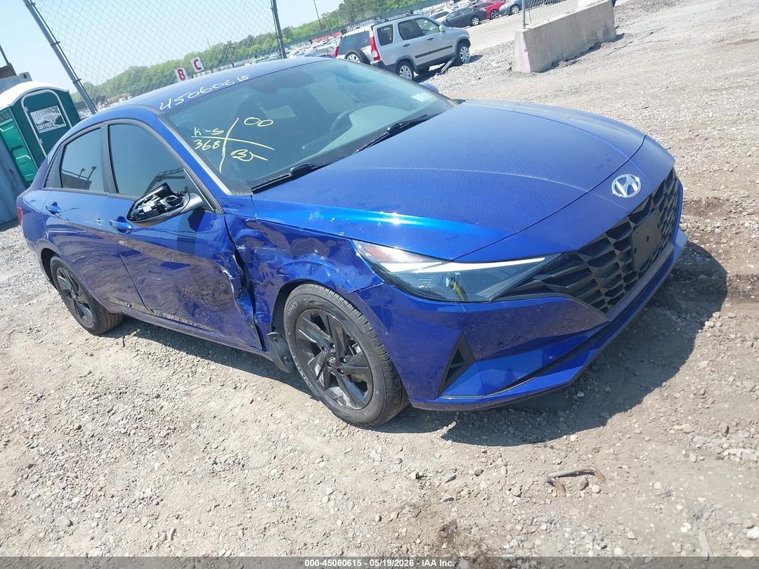 Hyundai Elantra SEL 2023